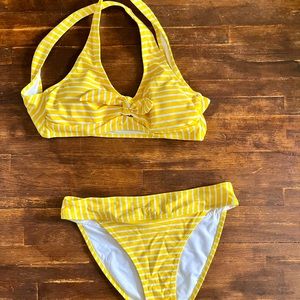Cupshe Bathing Suit Medium High Waisted